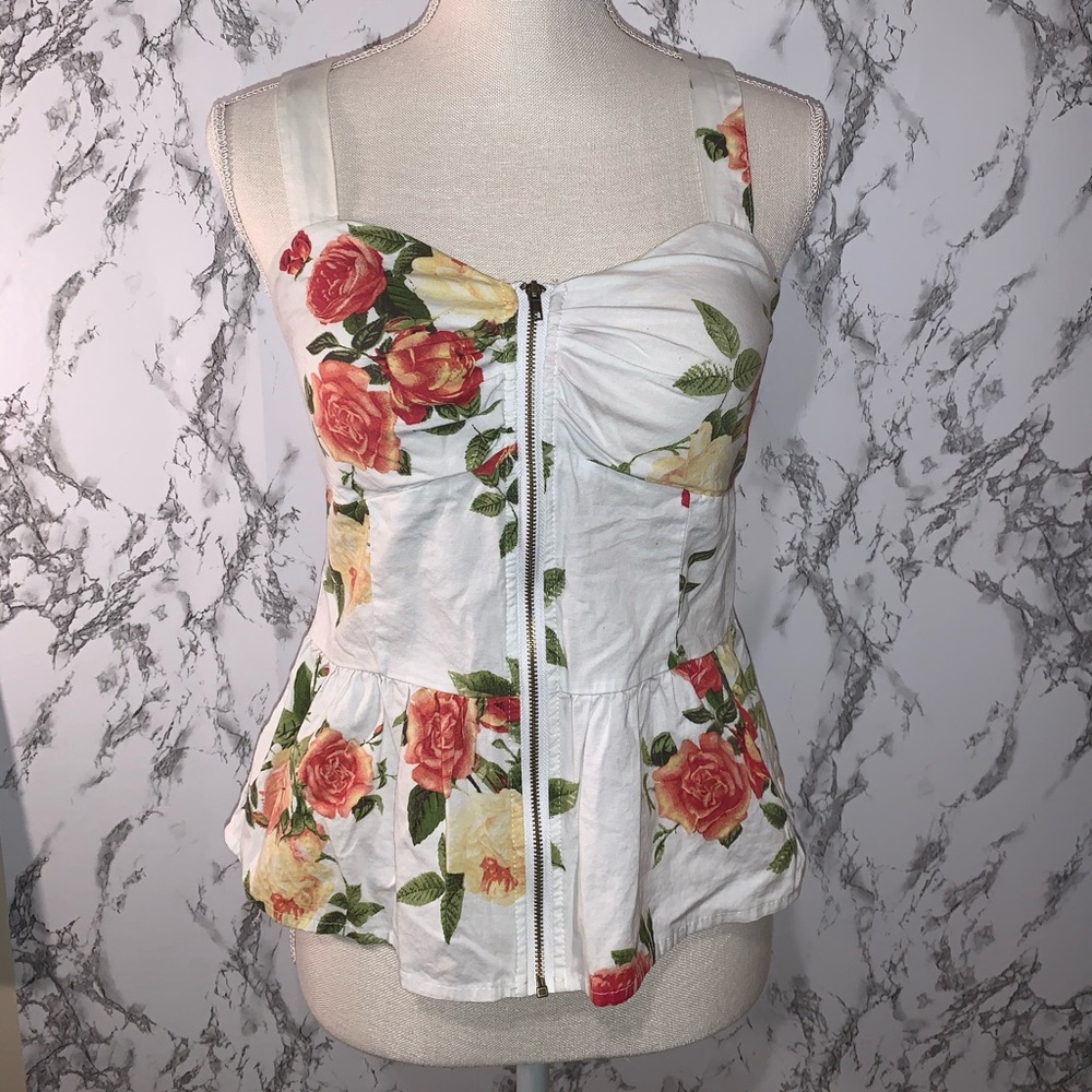 Liberty love crop top